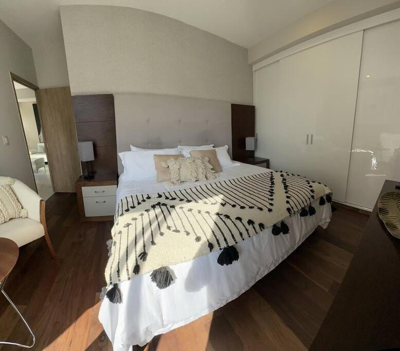 Apartment The And Work Mexico City