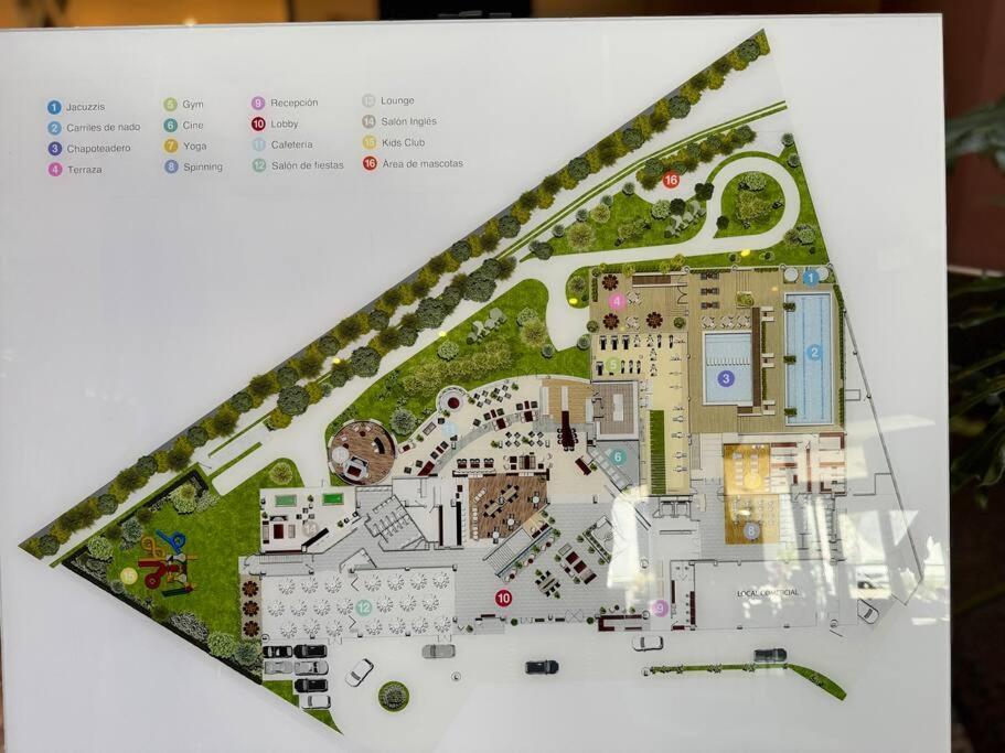 The And Work Città del Messico